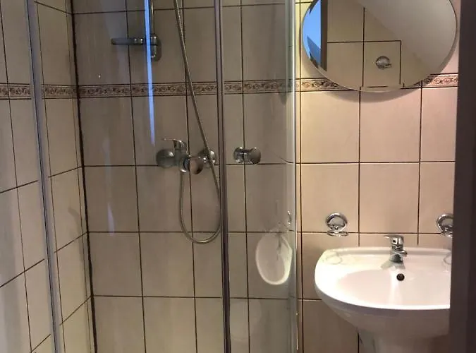 홈스테이 U Kaczorka 루치아네 니다